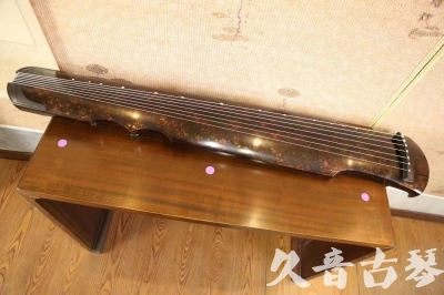 高雄市●久音古琴  ●臻品推荐20230720 [犀牛皮纹伏羲式]